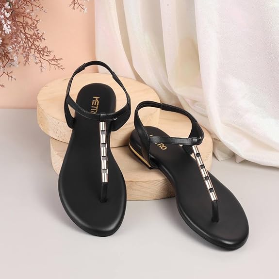 Metro Women Synthetic Leather Flat Fashion Sandal