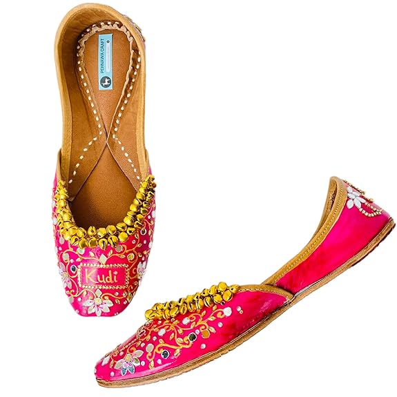 PehnawaCraft Kudi Pataka Ghungroo Jutti for Women | Bridal Soft Leather Ethnic Beige Pink Color Punjabi Juttis | Bite and Pinch Free Jutis | Stylish Mojari for Ladies | Ethnic Stylish Flats for Girl